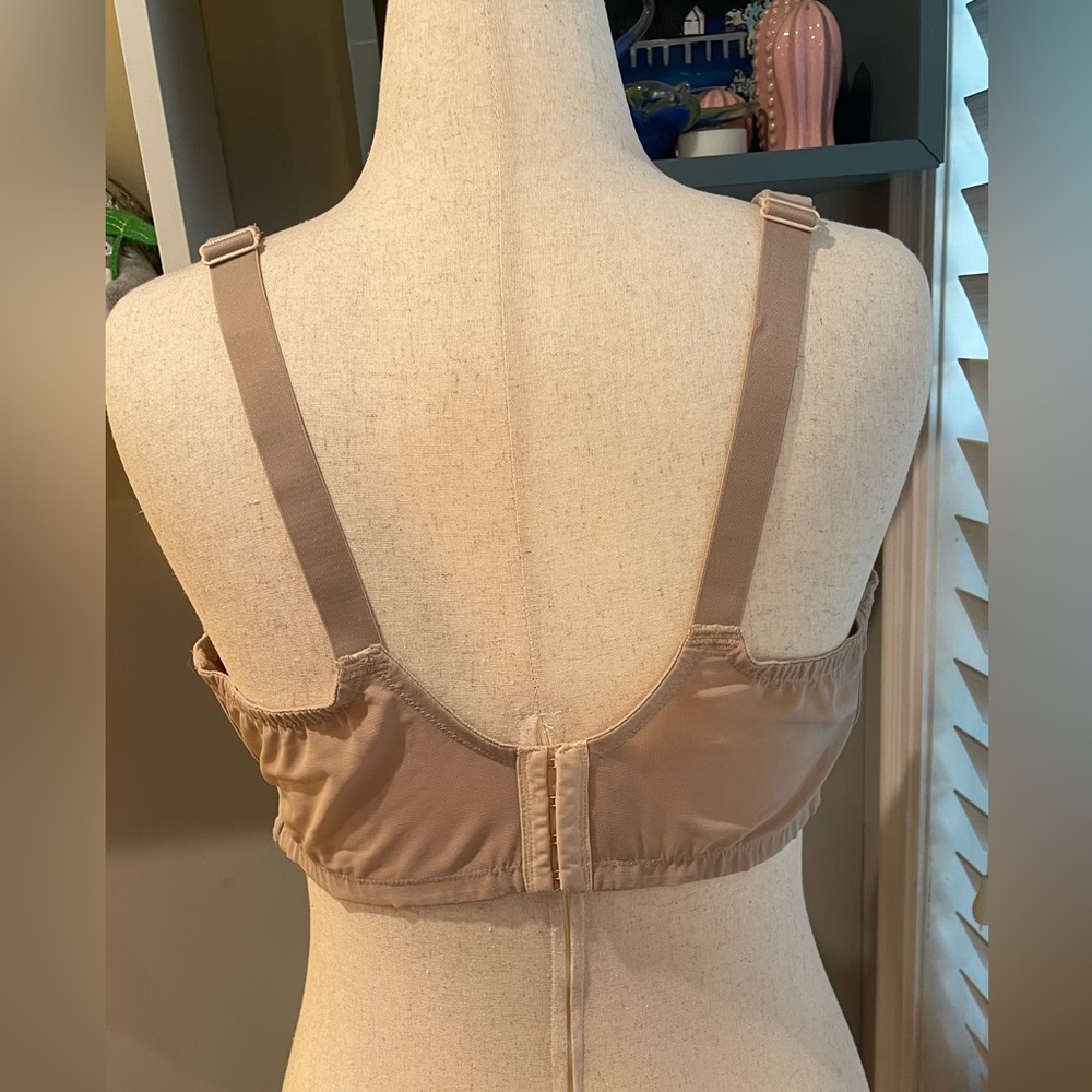CATHERINES Intimates Cream Bra - Picture 4 of 4